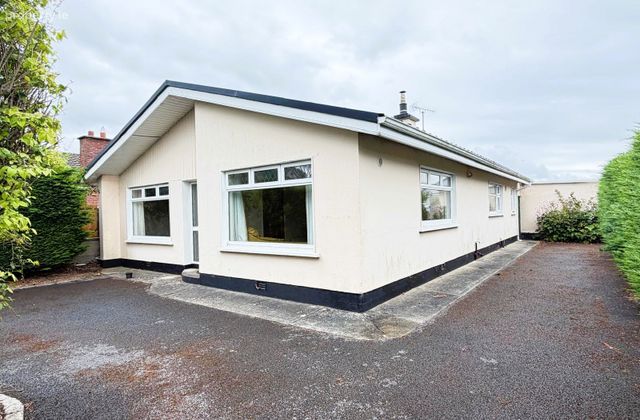 9 School Lane, Dunleer, Co. Louth, Dunleer, Co. Louth - Click to view photos