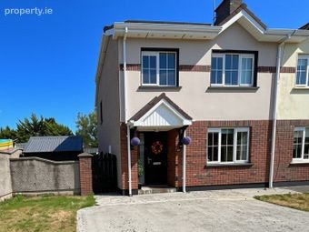 24 Deerpark Avenue, Castlepark, Mallow, Co. Cork
