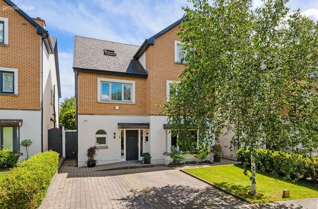 4 Chamley Park, Malahide, Co. Dublin - Click to view photos