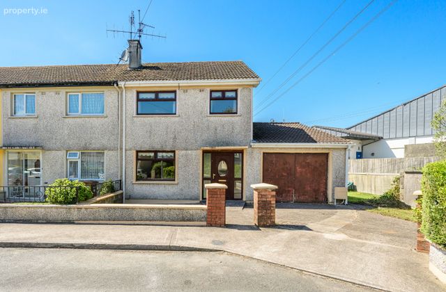 87 Mountrivers Estate, Carrigaline, Carrigaline, Co. Cork - Click to view photos