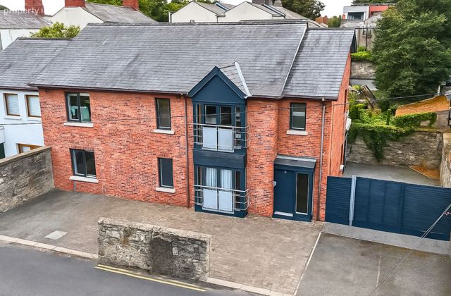 63 York Road, Rathmines, Dublin 6 - Click to view photos