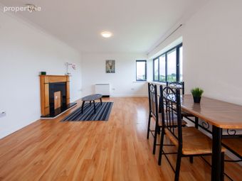 102 Allendale Square, Clonsilla, Dublin 15 - Image 5