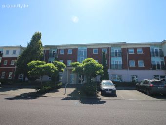 24 Maple Court, Mount Oval Village, Douglas, Rochestown, Co. Cork - Image 2