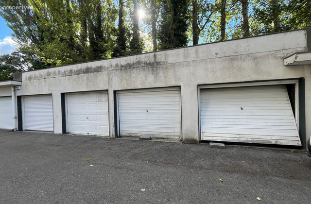 Ardoyne House, Donnybrook, Dublin 4 - Click to view photos