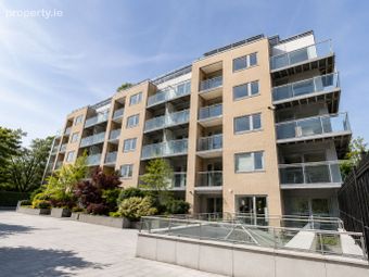 Alexandra Walk, Adelaide Square, Dublin 8