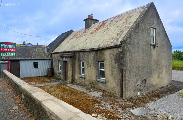 Laffansbridge, Killenaule, Co. Tipperary - Click to view photos