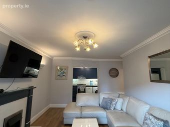 6 - 9 Month Letting Apartment 179, The Ash, Charleville Square, Dublin 14 - Image 4