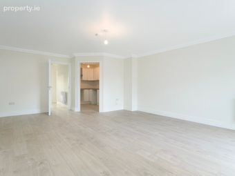 35 Lanesborough Square, Finglas, Dublin 11, Finglas, Dublin 11 - Image 3