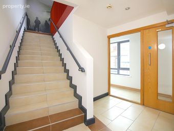 Hyde Square, 654 South Circular Road, Saint James, Dublin 8, Dublin 8 - Image 5