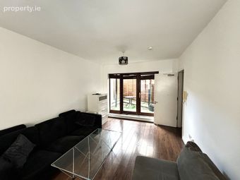 Apartment 2, 55/56 Francis Street, Christchurch, Dublin 8 - Image 2