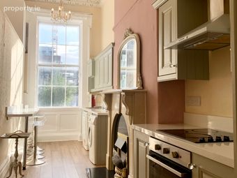 Flat 4, 45 Parnell Square West, Dublin 1 - Image 2