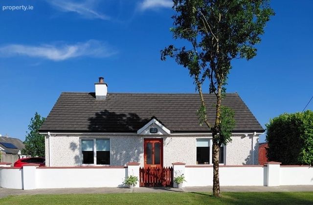 61 C&uacute;il Bu&iacute;, Cloonacool, Cloonacool, Co. Sligo - Click to view photos
