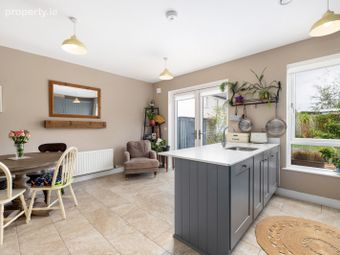25 Hawkins Wood Drive, Hawkins Wood, Greystones, Co. Wicklow - Image 3