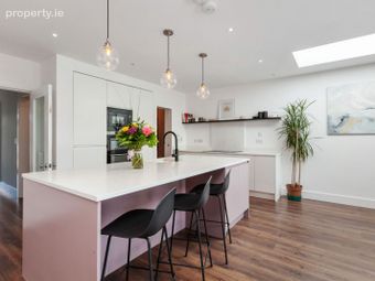 64 Howth Road, Dublin 3, Clontarf, Dublin 3 - Image 4