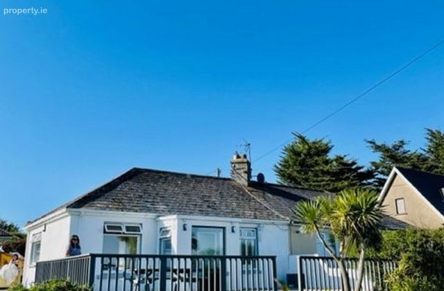 Wave Crest, Garryvoe, Ladysbridge, Garryvoe, Co. Cork - Click to view photos