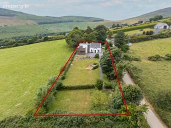 "currahee" V Carrigeen, Corrageen, Rathnure, New Ross, Co. Wexford, Killanne, Co. Wexford - Image 2