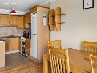 86 Beechdale Court, Ballycullen, Dublin 24 - Image 5