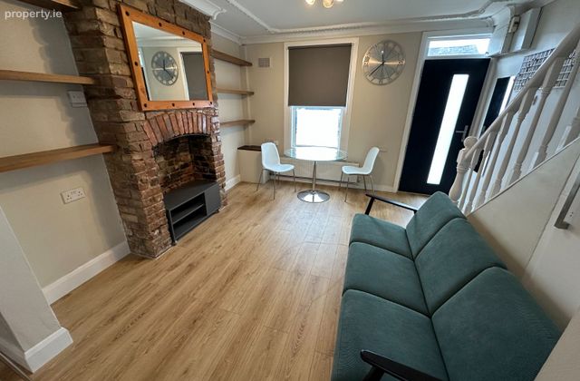 2 Bedroom House, Leinster Avenue, Dublin 3, North Strand, Dublin 3 - Click to view photos