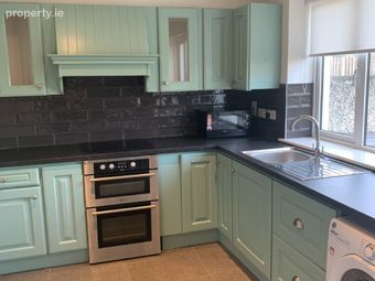 30 Plunkett Avenue, Finglas West, Finglas, Dublin 11 - Image 2