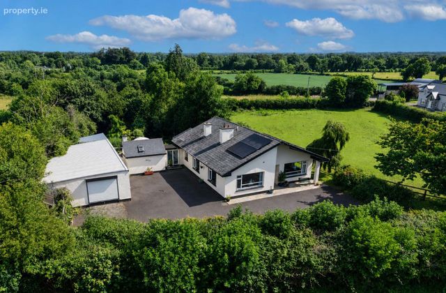 Hearst House, Clondoogan, Summerhill, Summerhill, Co. Meath - Click to view photos