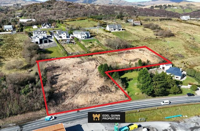 Donegal Road, Killybegs, Co. Donegal - Click to view photos