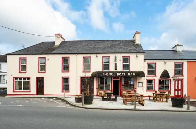 Longboat Bar, Main Street, Durrus, Durrus, Co. Cork - Click to view photos