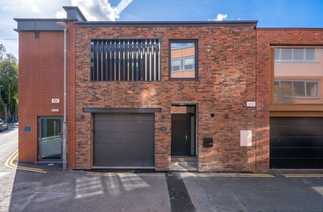 The Mews, 3 Leeson Close, Dublin 2 - Click to view photos