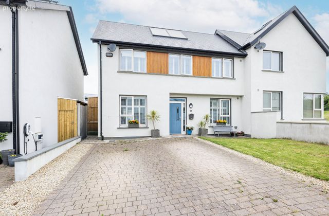 93 Ballygossan Park, Skerries, Co. Dublin, Skerries, Co. Dublin - Click to view photos