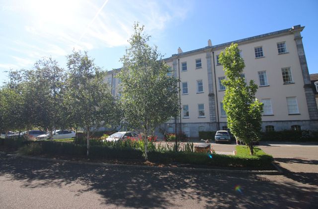 Apartment 11, Blackrock House, Blackrock, Co. Cork - Click to view photos