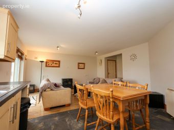 44 Manorfield, Kinnegad, Kinnegad, Co. Westmeath - Image 5