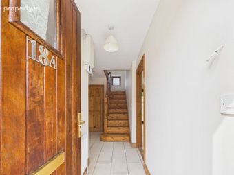 18a Wilton Lawn, Glasheen, Co. Cork - Image 3
