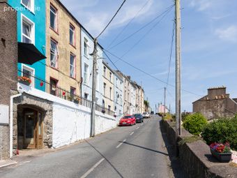 3 Harbour Terrace, East Hill, Cobh, Co. Cork - Image 4