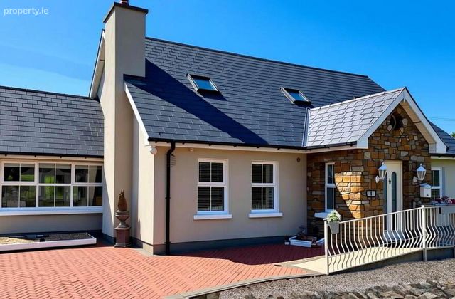Loughcrillan Road, Loughcrillan, Glenties, Co. Donegal, Glenties, Co. Donegal - Click to view photos