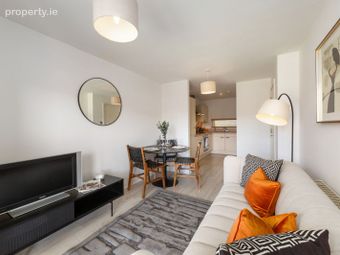 Apt 23, Botanic Hall, Addison Park, Glasnevin, Dublin 11 - Image 2
