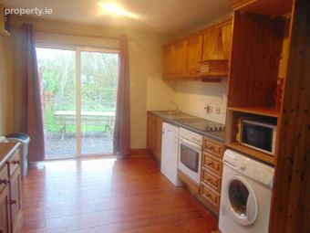 8 Old Killarney Village, Aghadoe, Killarney, Co. Kerry - Image 2