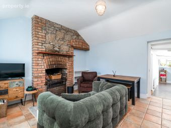 Monaloe Cottages, Old Bray Road, Cabinteely, Dublin 18