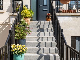 18 Parkview, Robswall, Malahide, Co. Dublin - Image 2