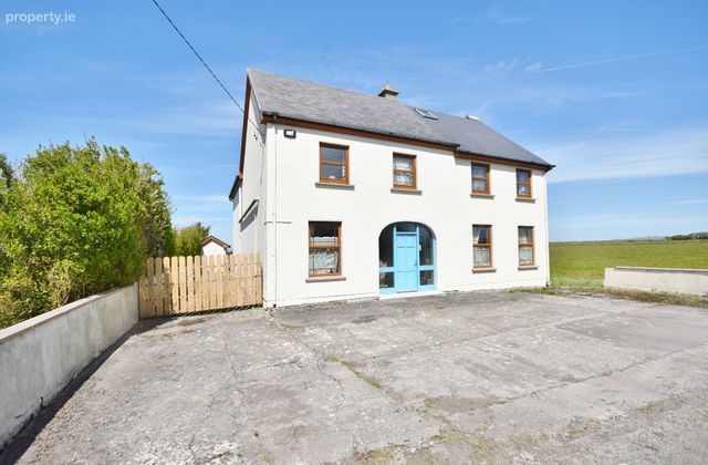 Slievawaddra, Ballyduff, Tralee, Co. Kerry, Ballyduff, Co. Kerry - Click to view photos