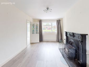 7 Aisling Close, Ballincollig, Carrigrohane, Co. Cork - Image 2
