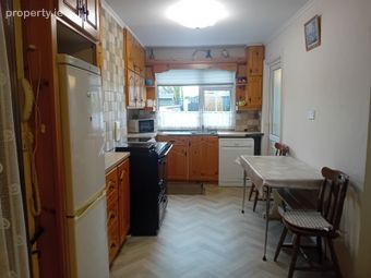 30 Innisfallen Avenue, Thurles, Thurles, Co. Tipperary - Image 3