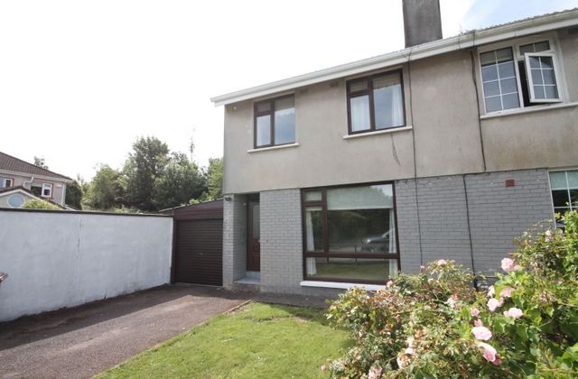 6 Carrigmore Park, Ballinlough, Ballinlough, Co. Cork - Click to view photos