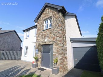 31 Gortnaclohy Heights, Skibbereen, Co. Cork - Image 3