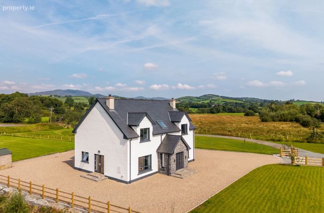 Kilmacrenan, Letterkenny, Kilmacrenan, Co. Donegal - Click to view photos