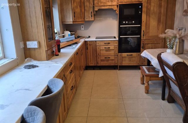 Whitechurch/ Carrignavar, Cork, Whitechurch, Co. Cork - Click to view photos
