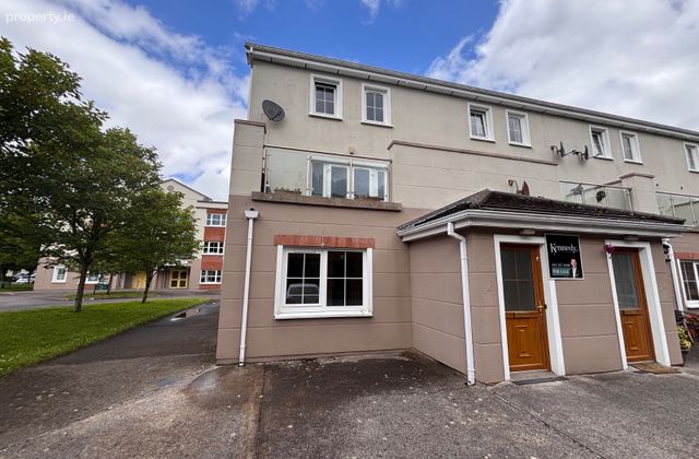 1a Elm Grove, Gort An &Oacute;ir, Castlemartyr, Co. Cork - Click to view photos