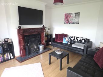 27 Sarsfield Crescent, Charlestown, Charlestown, Co. Mayo - Image 5
