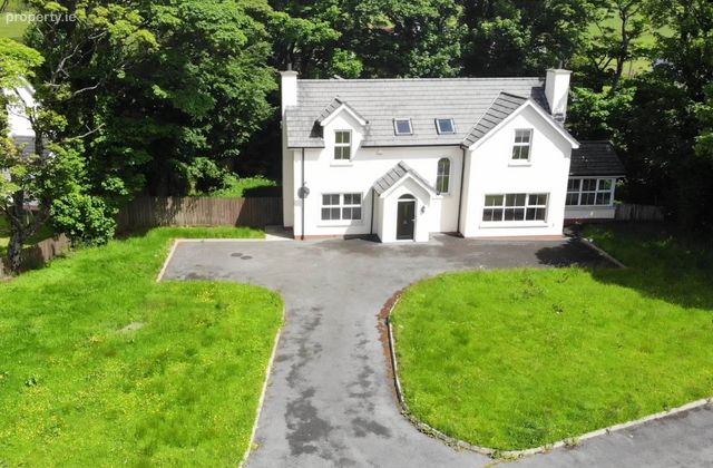 1 The Sycamores, Claggan, Moville, Co. Donegal, Moville, Co. Donegal - Click to view photos