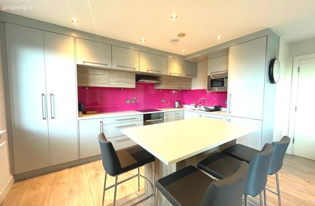 Juliet Square, St. Edmunds Park, Lucan, Co. Dublin, Lucan, Co. Dublin - Click to view photos