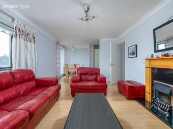 144 Allendale Square, Dublin 15, Co. Dublin, Dublin 15 - Image 2
