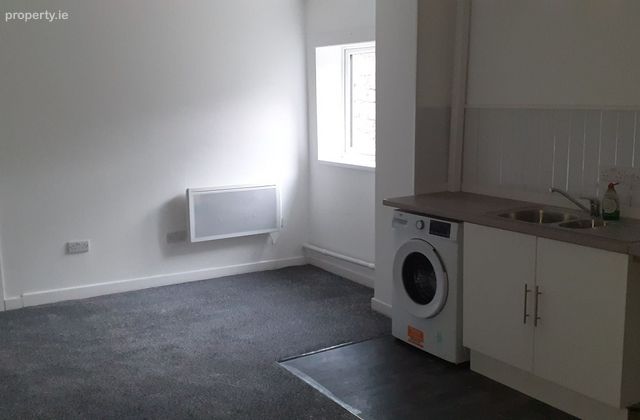 Sarsfield Street, Kilmallock, Co. Limerick - Click to view photos